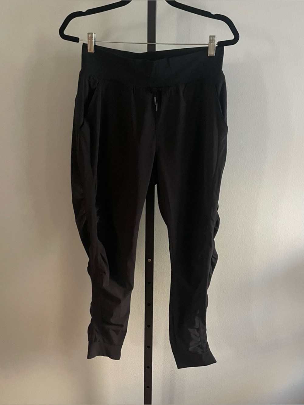 Coolibar Black Capri UPF 50 Sun Protection Size Medium